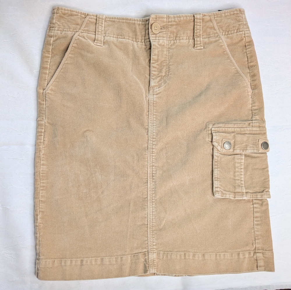 Preppy Tommy Hilfiger Knee-length Tan Corduroy Skirt - Size 8